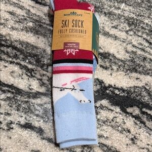 NWT 2 Pack Northeast polar bear Ski Socks - youth 13K-4